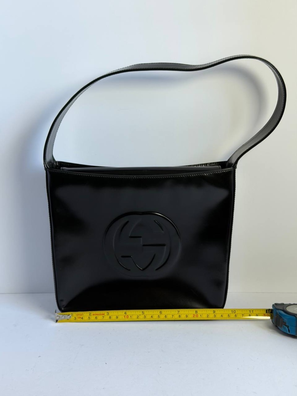 Gucci Interlocking G Logo Black Patent Leather Shoulder Bag - Picture 2 of 10